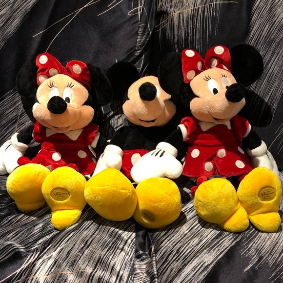 Mickey (1) and Minnie (2) Plush Toys - Picture 1 of 1